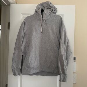Uniqlo Light Gray Hoodie